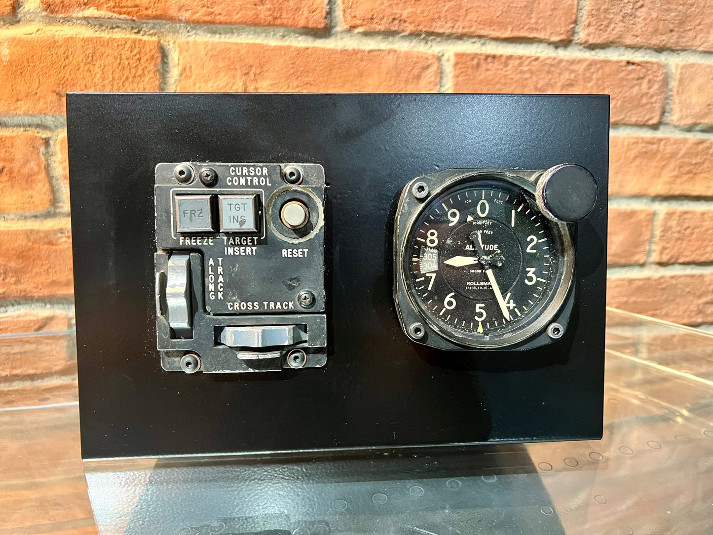 F-4 Phantom instruments