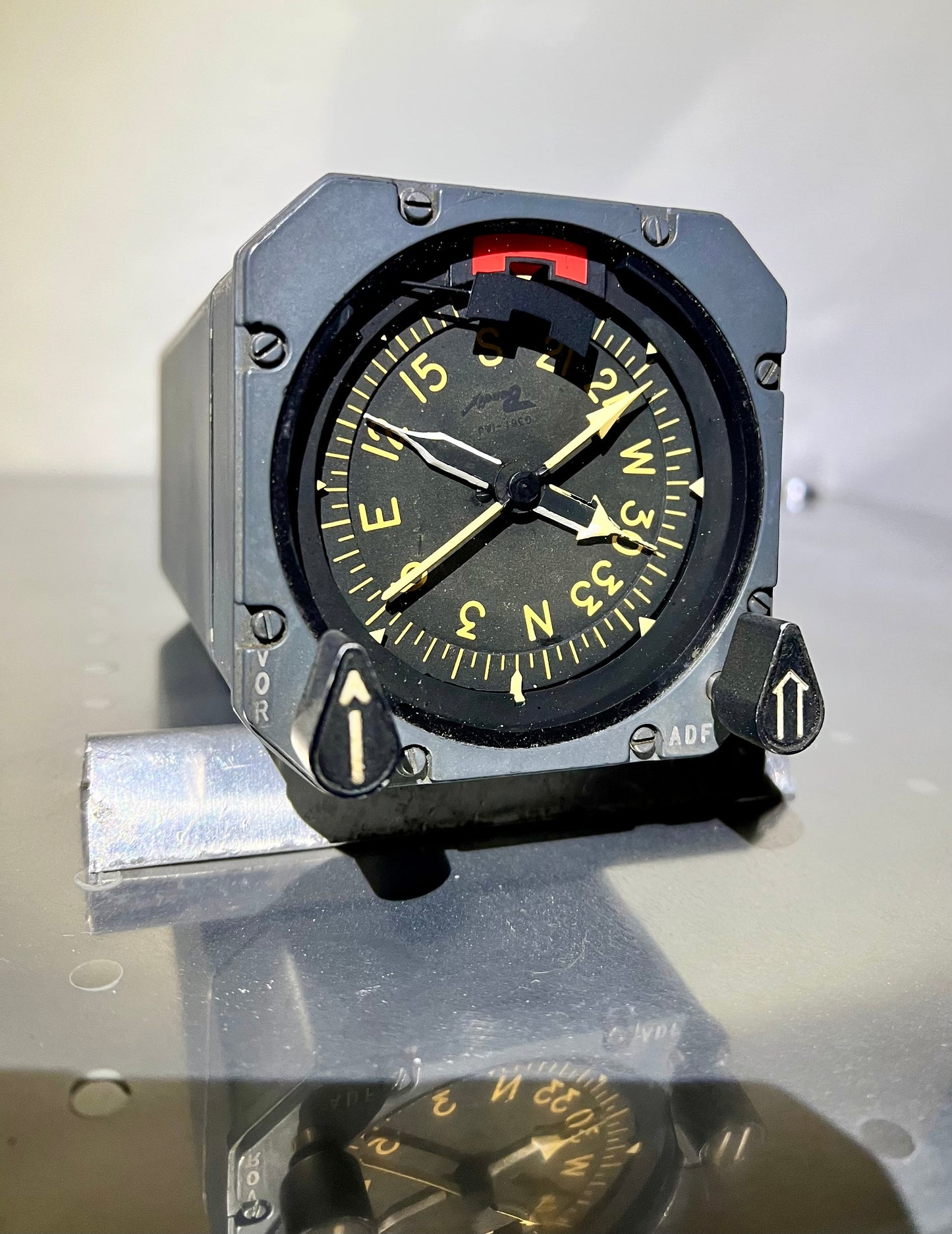 Boeing 747 Radio Magnetic Compass