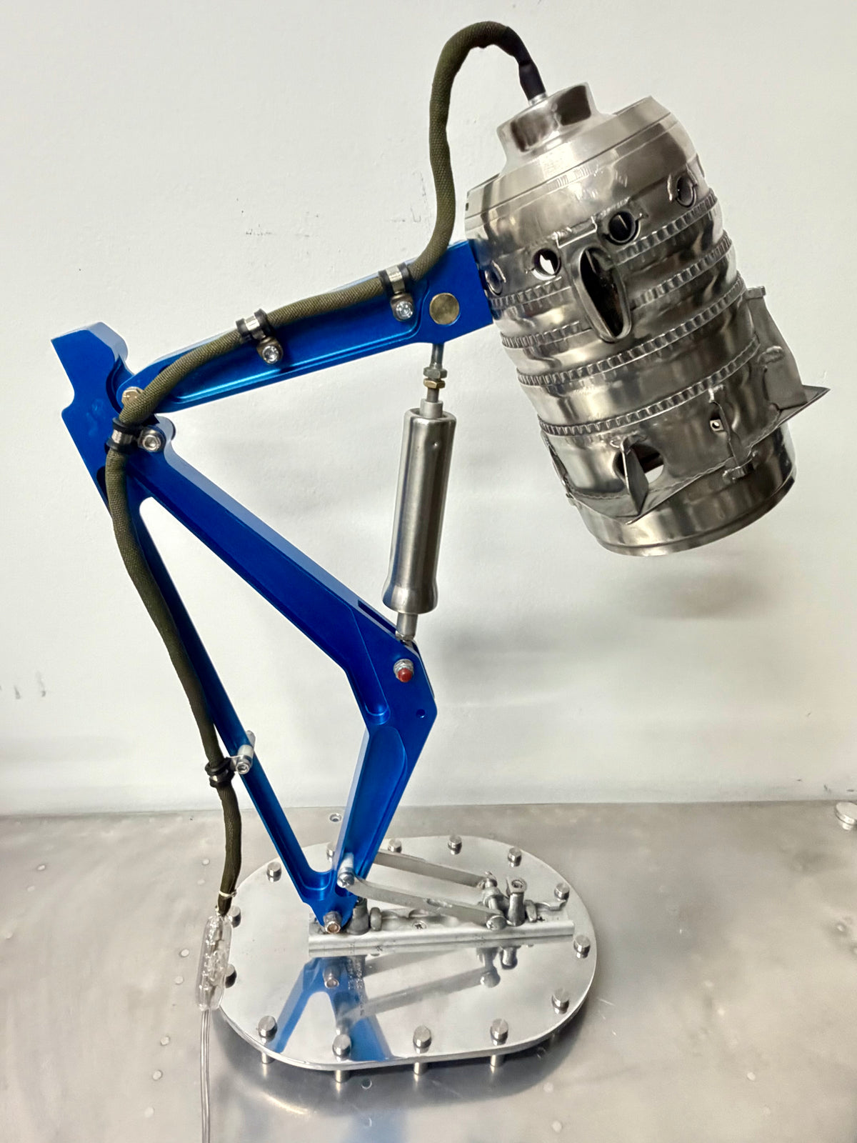 F-86 Sabre office lamp