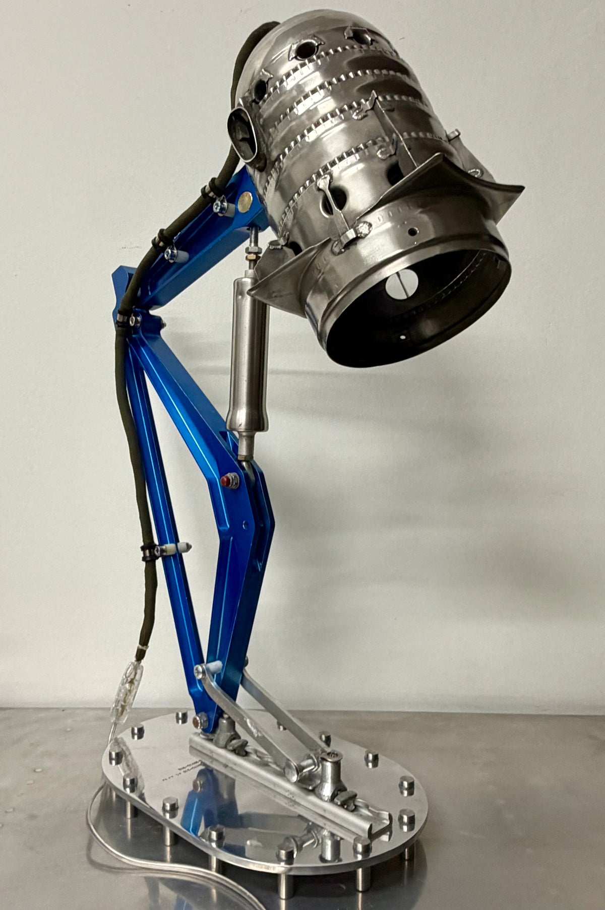 F-86 Sabre office lamp
