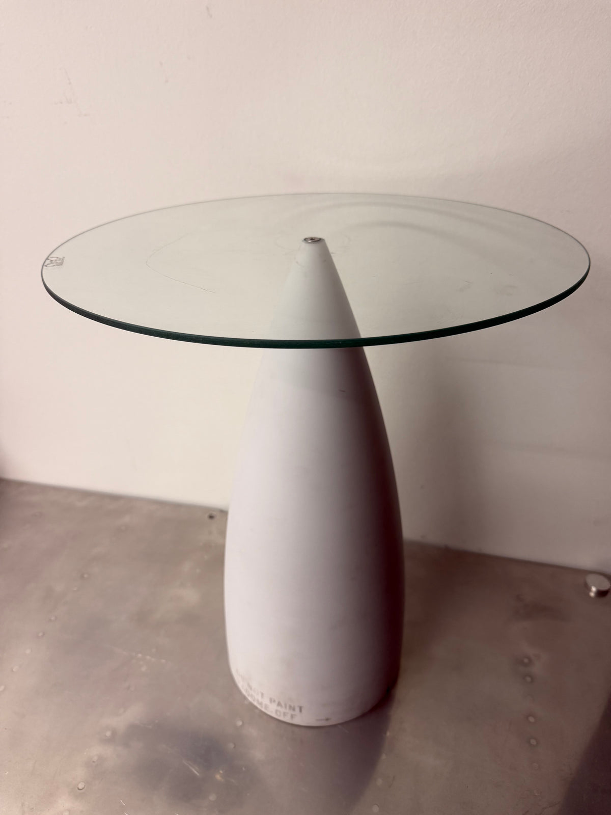 AIM-7 Sparrow side table