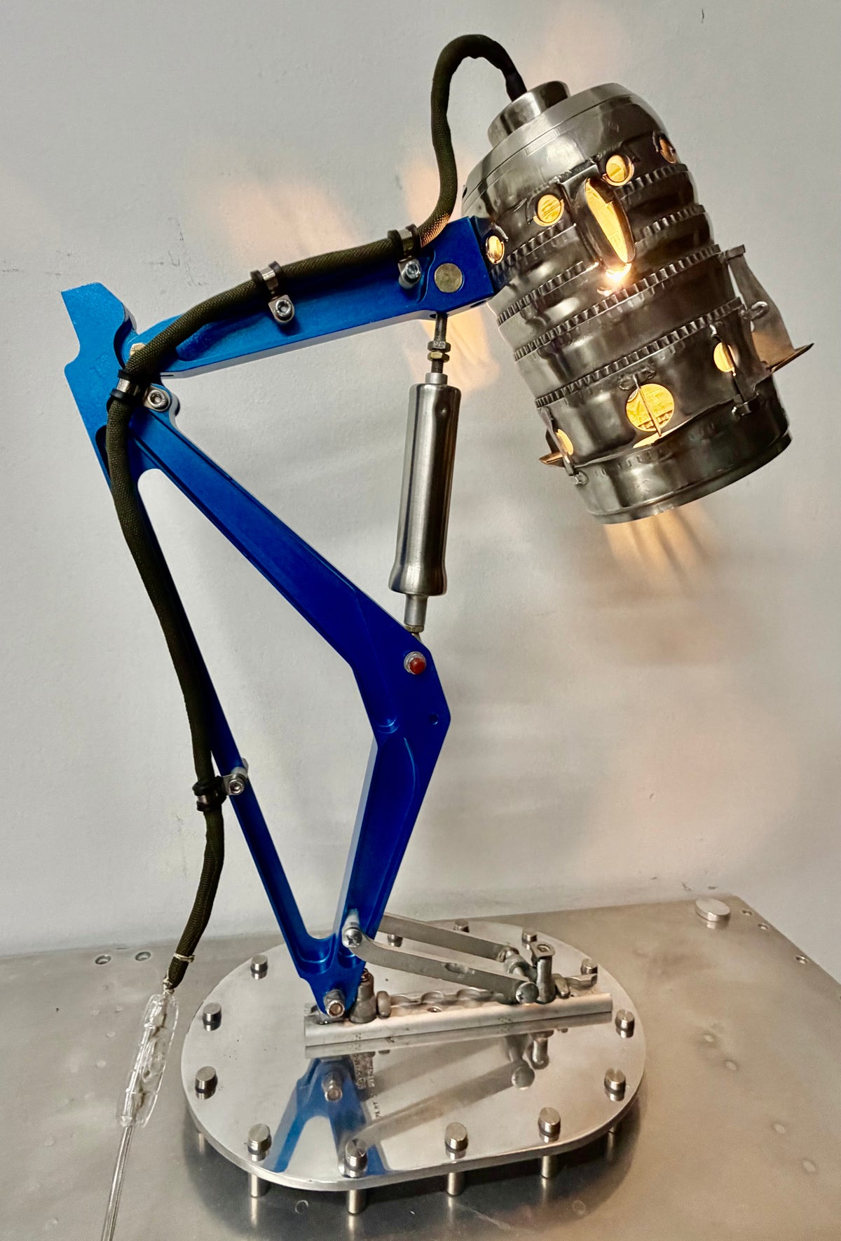 F-86 Sabre office lamp