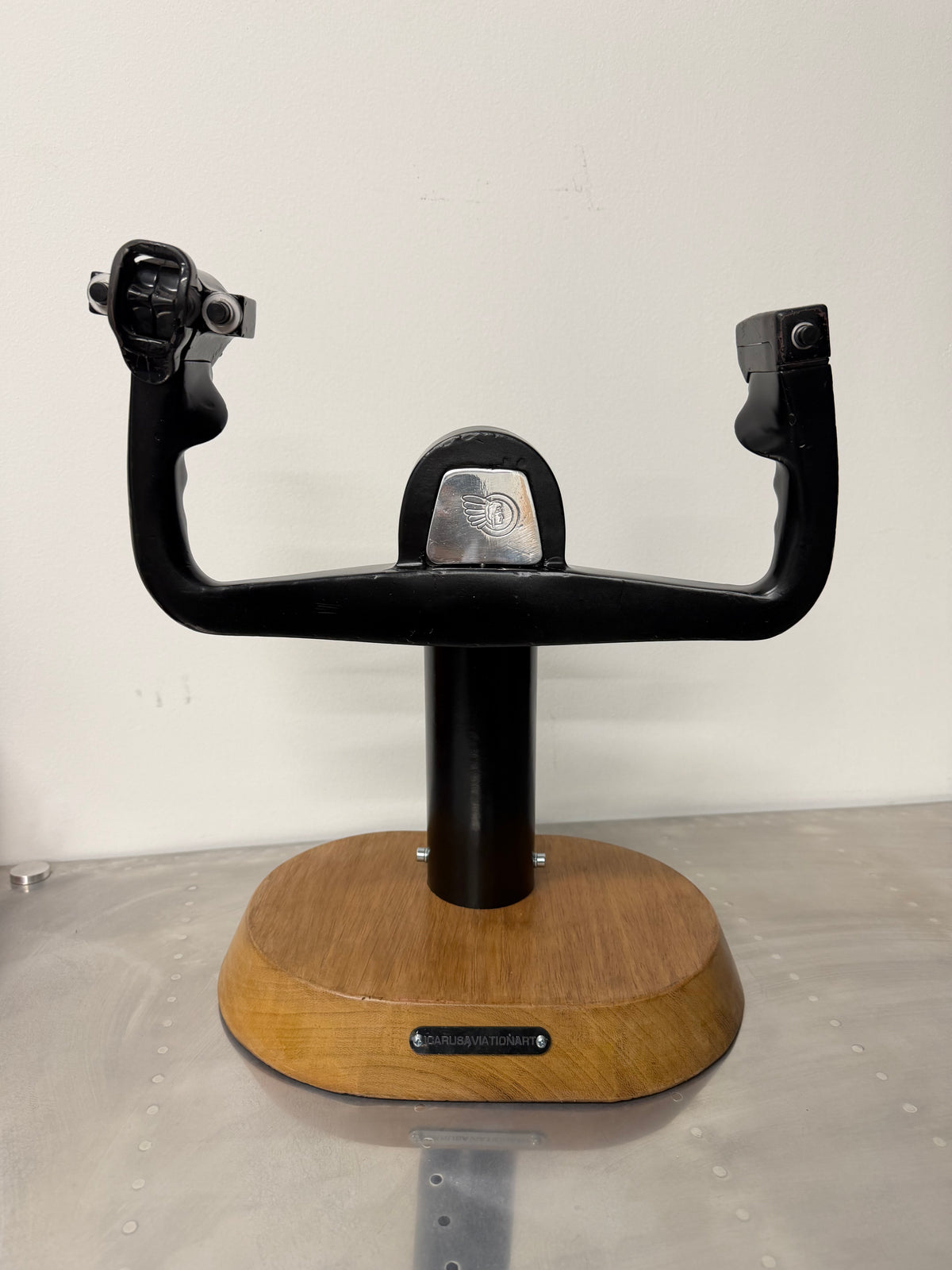 Aircraft control yoke
