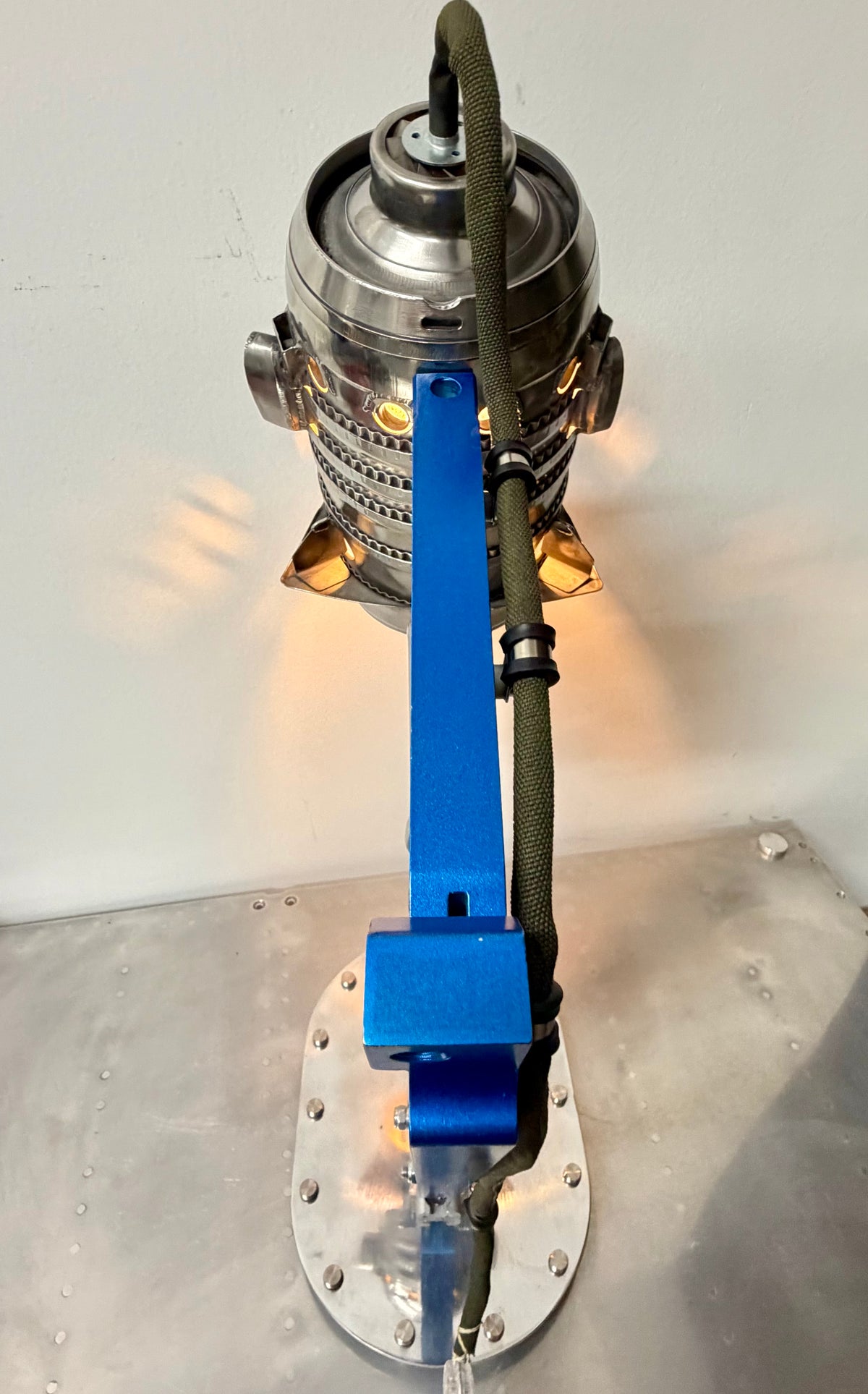 F-86 Sabre office lamp
