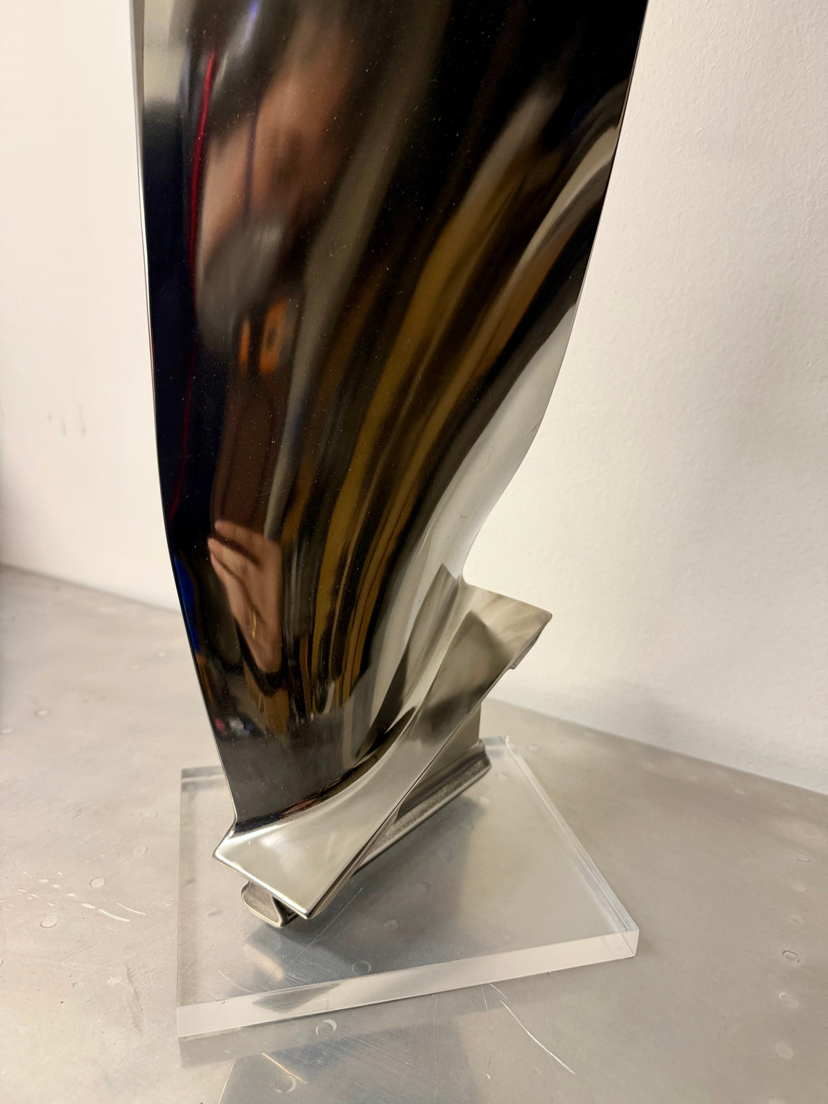 A320 Cfm-56 Fan blade mirror polished