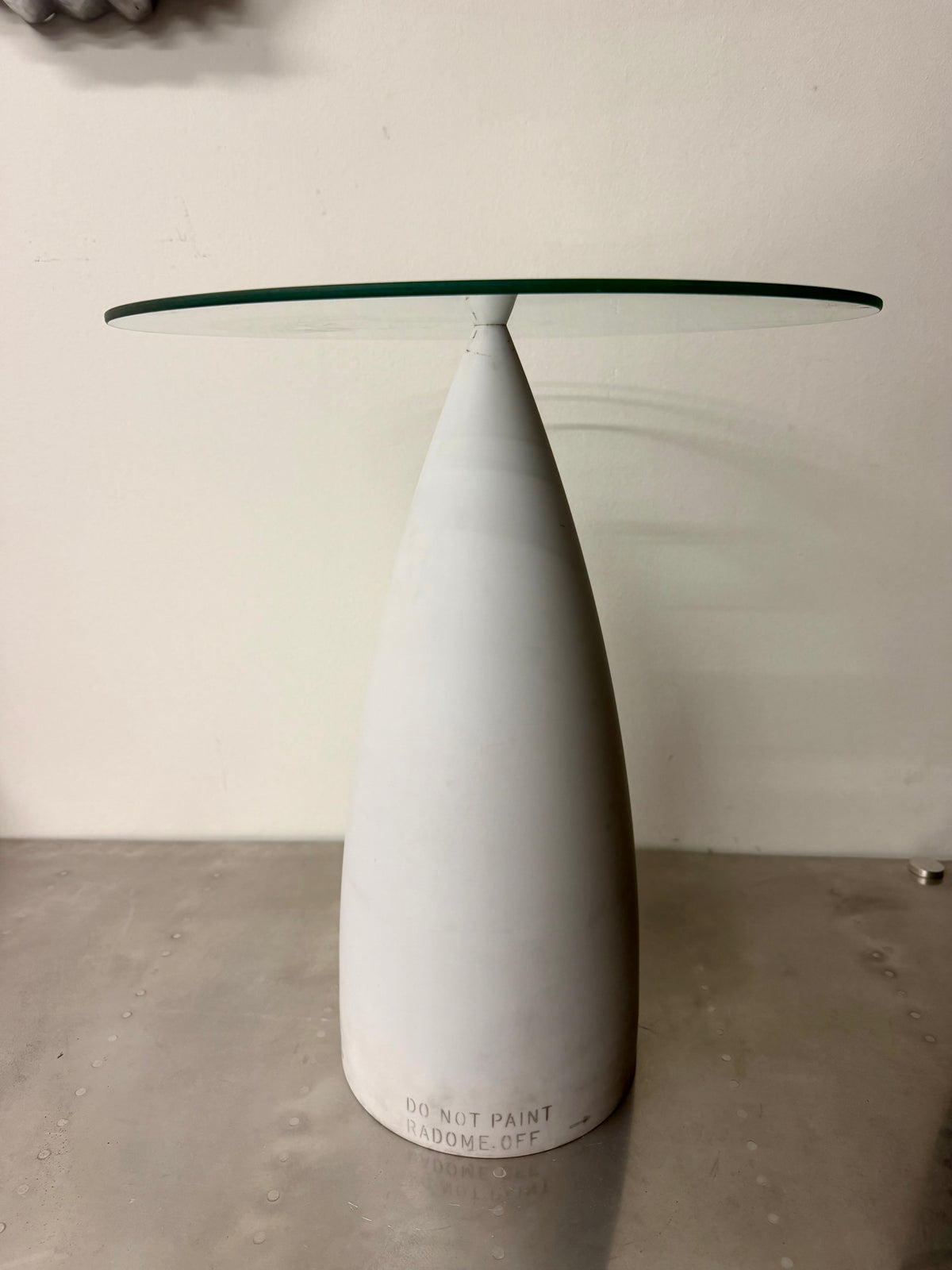 AIM-7 Sparrow side table