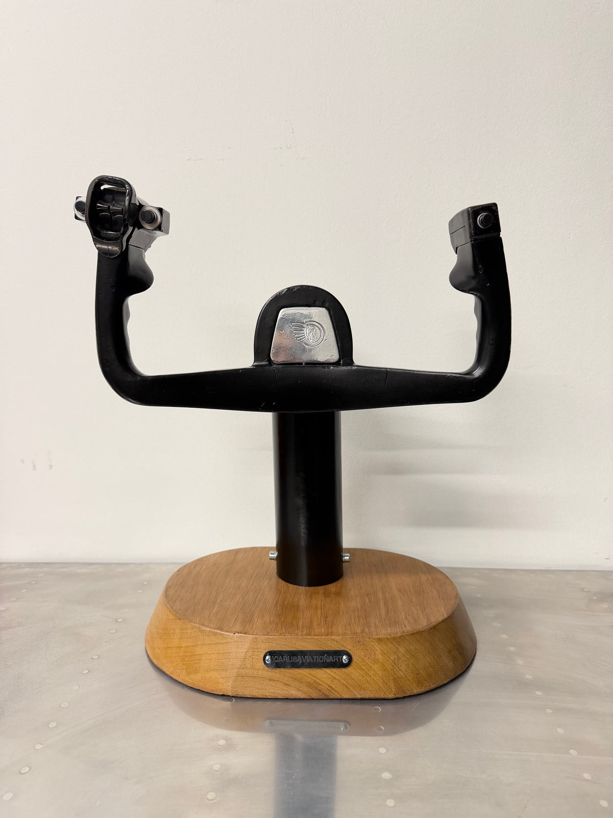 Aircraft control yoke